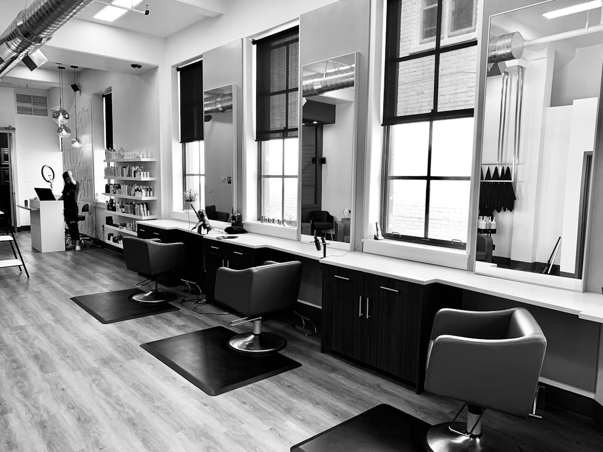 Salons & Spas